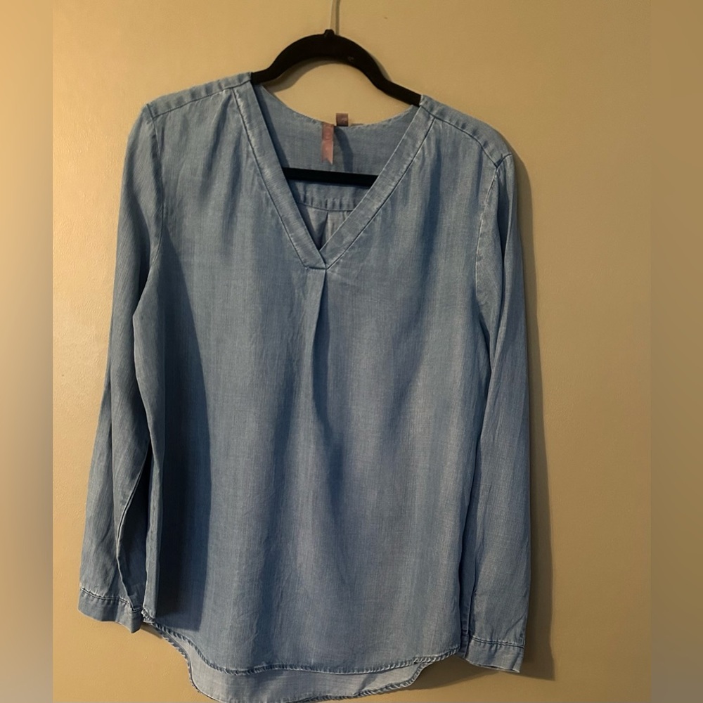 Women’s blue blouse